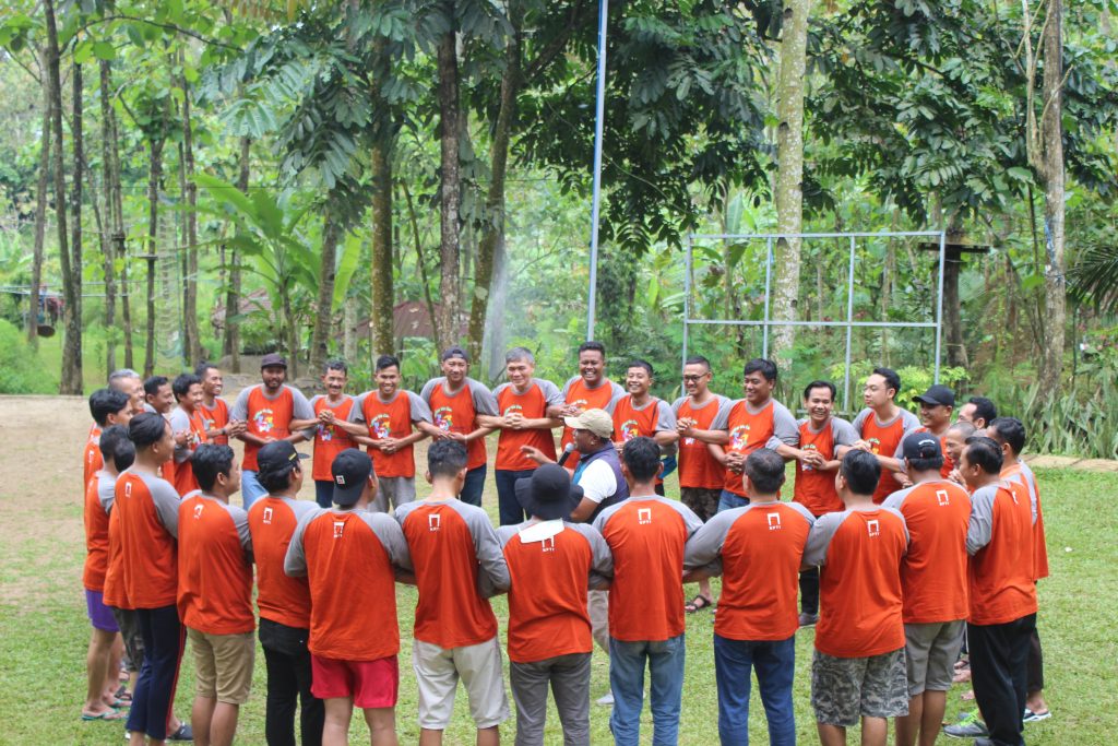 Apa itu Employ Gathering?