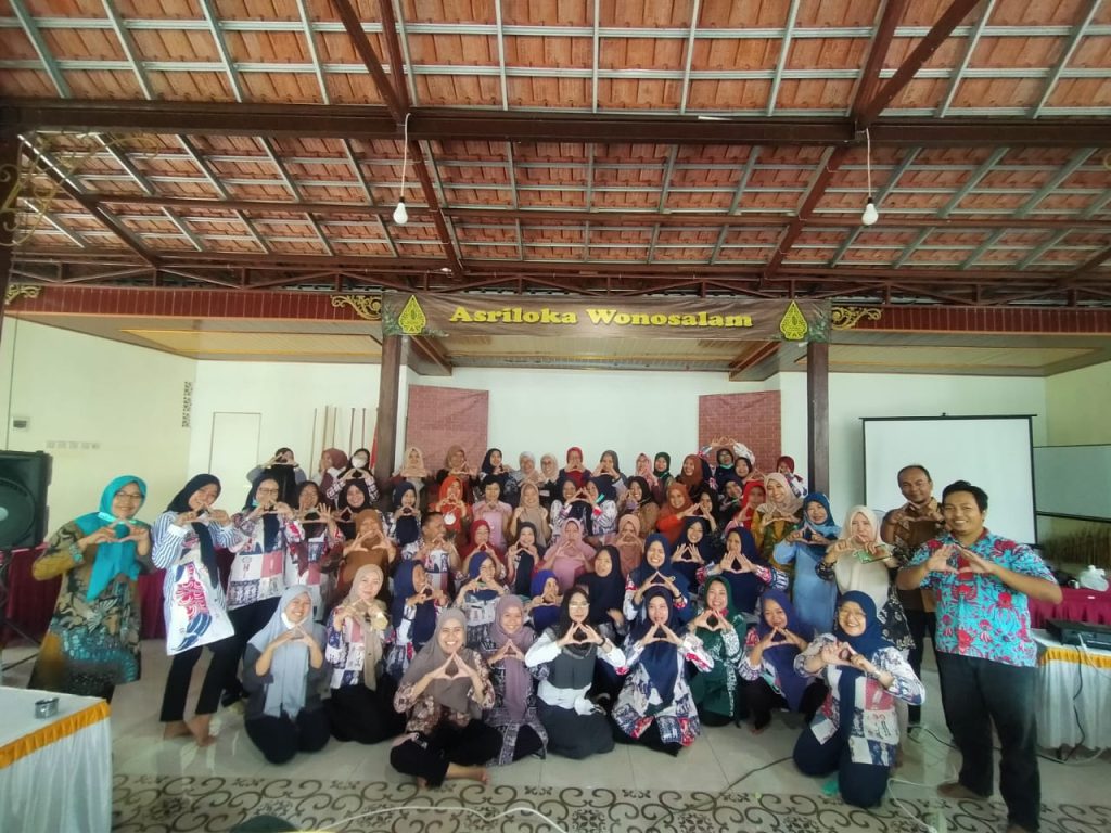 Rapat Sosialisasi Dinkes Jombang di Asriloka Wonosalam