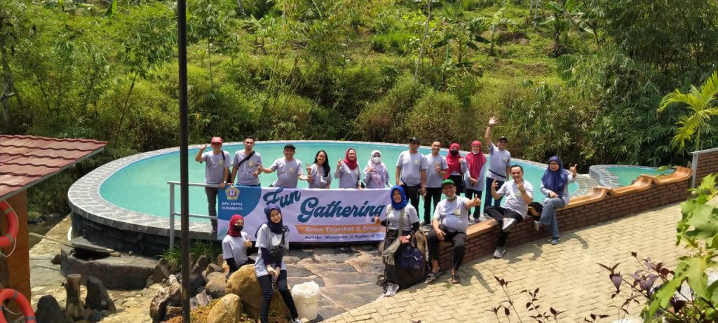 Apa itu Employ Gathering?